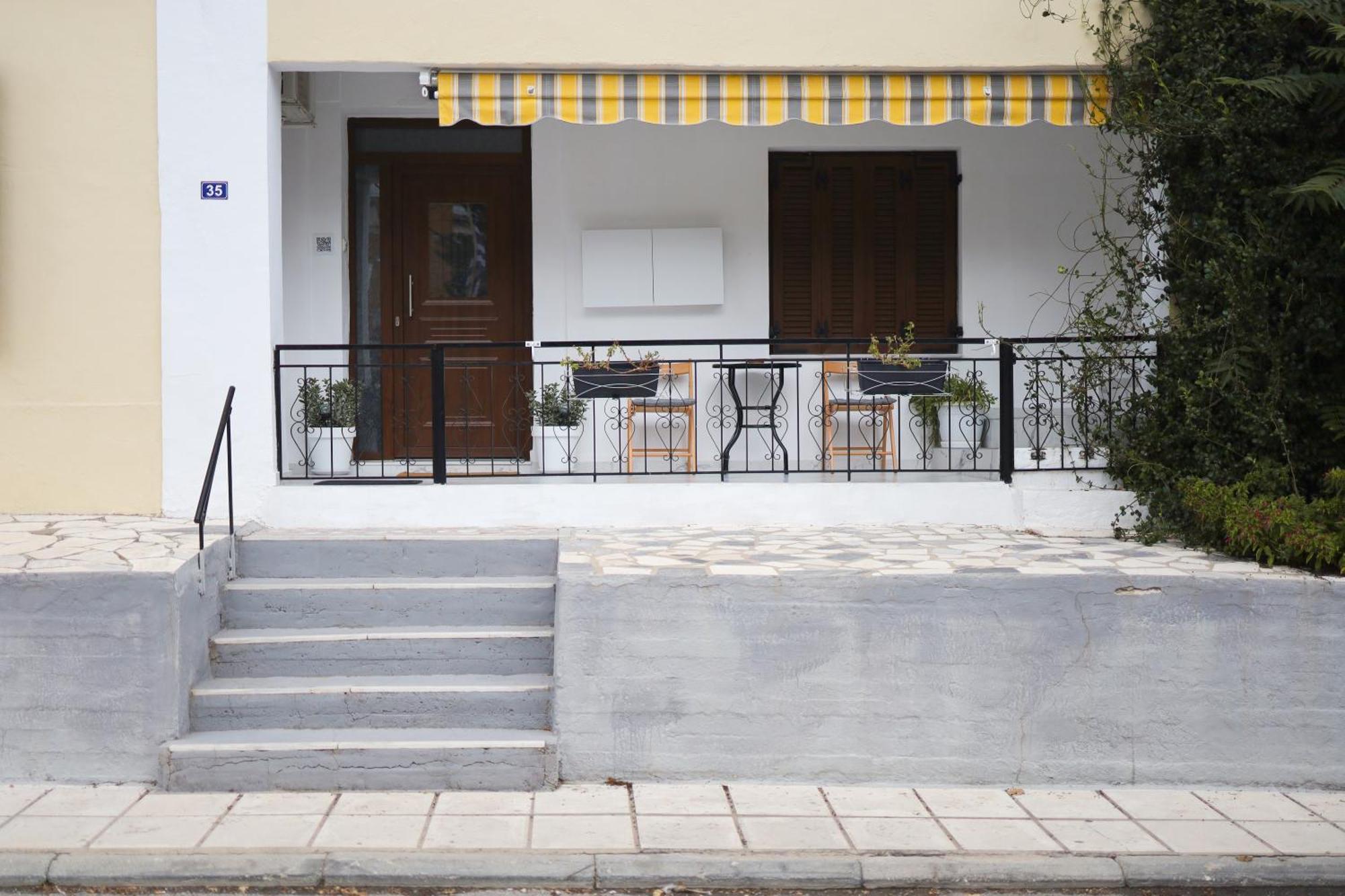 Garden House Retreat Apartment Драма Екстериор снимка